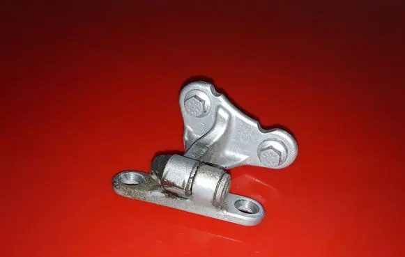 Mercedes-Benz ML W164 Rear door upper hinge NOCODE