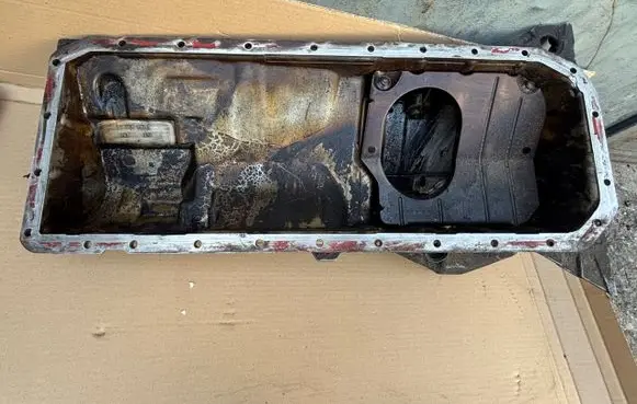 BMW 5 E39 Oil sump 1740917