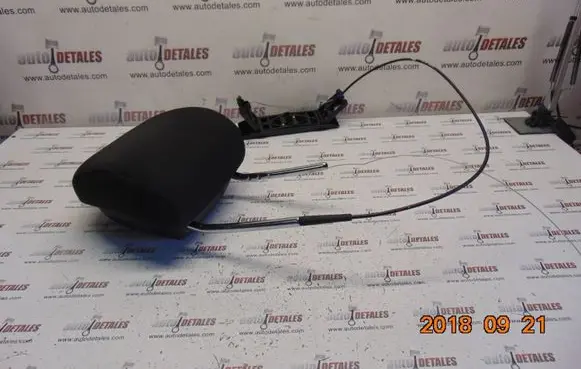 Toyota Avensis T270 Front seat headrest 