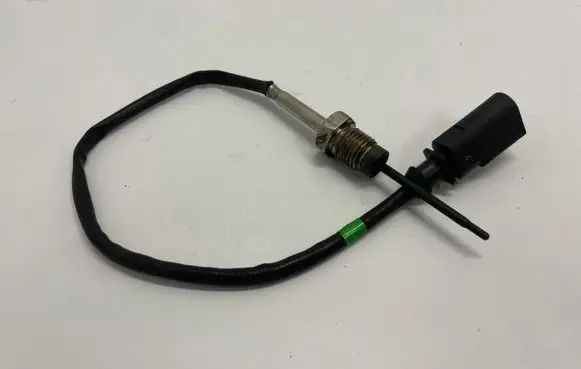 Audi A4 S4 B8 8K Exhaust gas temperature sensor 03L906088FH