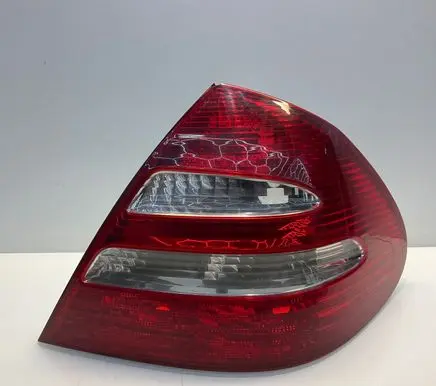 Mercedes-Benz E W211 Rear/tail lights A2118200464 334008 24930357QS