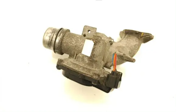 Nissan Qashqai Throttle valve 8200614985