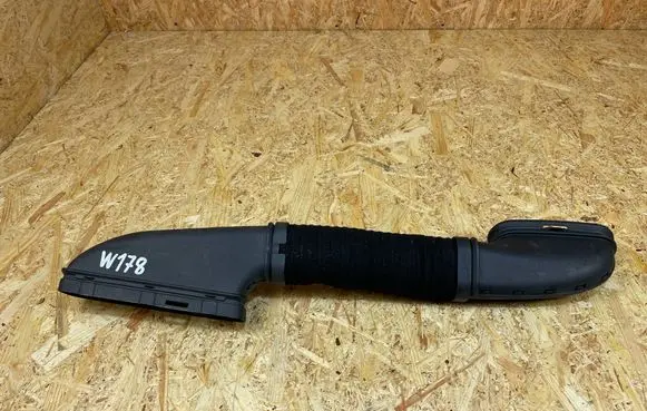 Mercedes-Benz A W176 Air intake duct part A6510904337