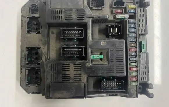 Peugeot 307 Comfort/convenience module 9644098280