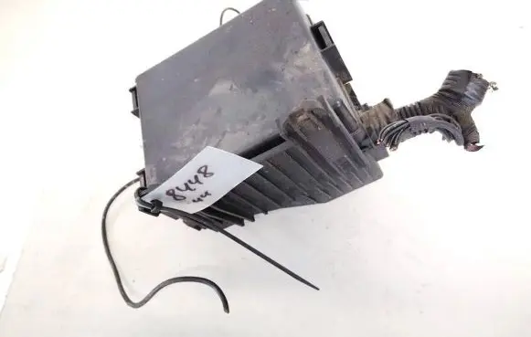 Nissan Primera Fuse box set 7154706830 7154-7068-30