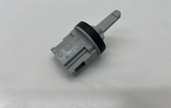 Volkswagen PASSAT B6 Interior temperature sensor 1K0907543A