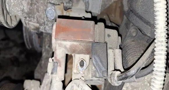 Citroen C5 Turbo solenoid valve 