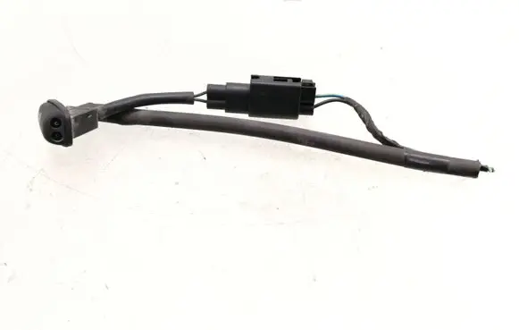 Ford Focus Windshield washer spray nozzle 4M5117666A