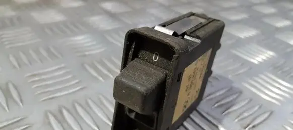 BMW 5 E34 Fog light switch 613183512419