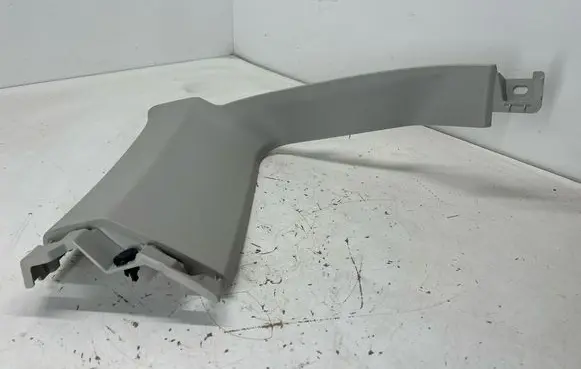 Subaru Forester SK (C) pillar trim B0001A7C