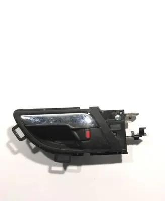 Rear door interior handle