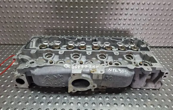 Citroen Berlingo Engine head S27624369 9684487210