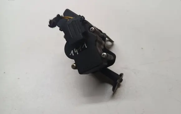 Seat Alhambra (Mk1) Vent window/glass motor 7M0847080 95VW14453BA