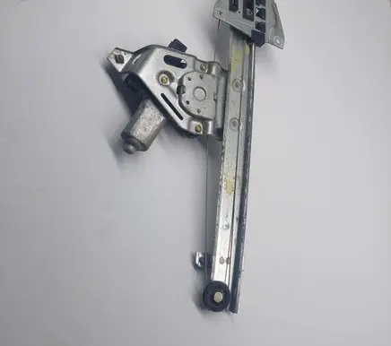 Mitsubishi Pajero Rear door window regulator with motor MR436870