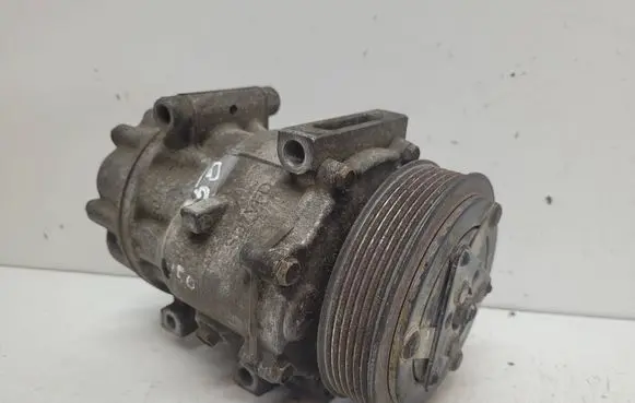 Volvo V50 Air conditioning (A/C) compressor (pump) SD7V16 2724608945 31291881