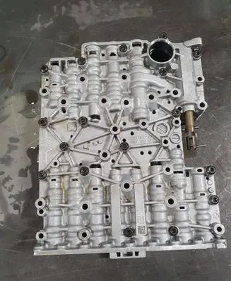BMW 3 F30 F35 F31 Transmission gearbox valve body 1087427173 11837010 1087427174