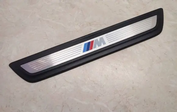BMW X3 F25 Side skirt front trim 51478060406