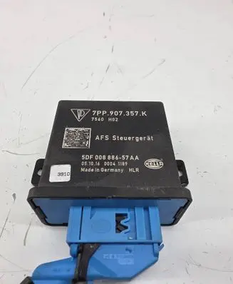 Porsche Macan (95B) Light module LCM 7PP907357K