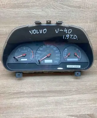 Volvo S40, V40 Speedometer (instrument cluster) 30819869
