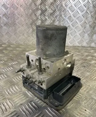 Mercedes-Benz E W211 ABS Pump A2114311312 0265250205