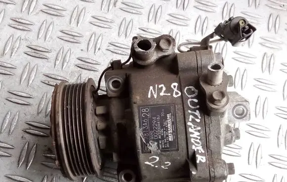 Mitsubishi Outlander Air conditioning (A/C) compressor (pump) 7813A628 0022294 AKS200A418J