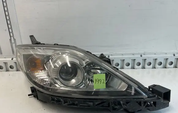 Mazda 5 Headlight/headlamp C29151030 K2442