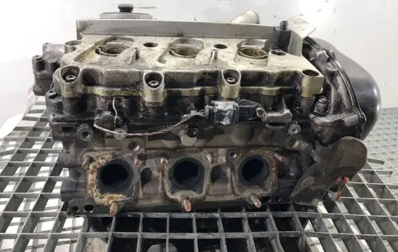 Audi A6 S6 C6 4F Engine head 06E103373E