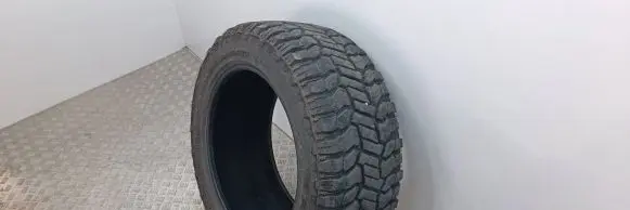 Jeep Wrangler R22 winter tire 