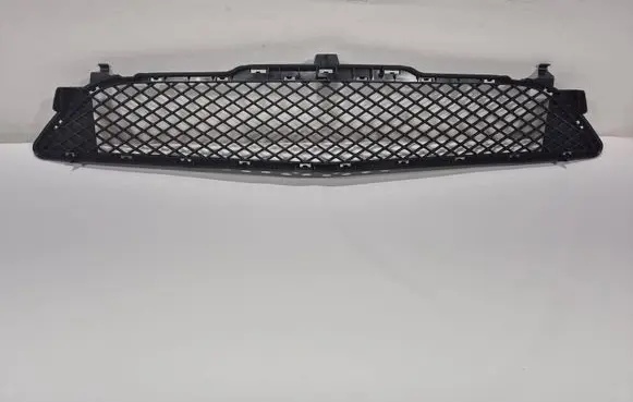 Mercedes-Benz B W246 W242 Front bumper lower grill A2468851122