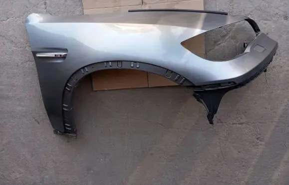 BMW X5M E70 Fender 7238598 51657238598