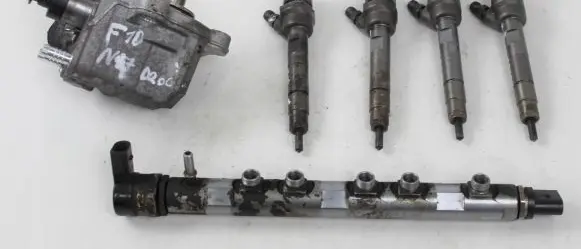 BMW 5 F10 F11 Fuel injector