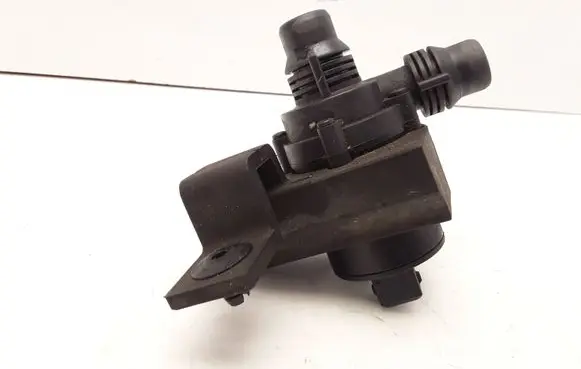 BMW 5 E60 E61 Electric auxiliary coolant/water pump 6922647