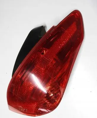 Peugeot 308 Rear/tail lights 9680425880