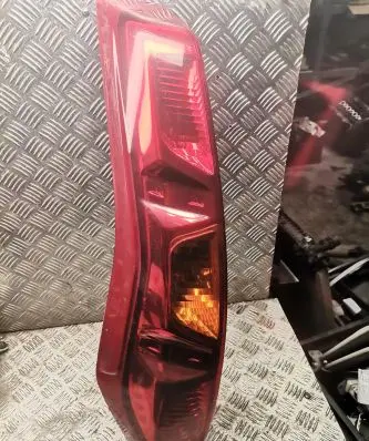 Nissan X-Trail T31 Rear/tail lights