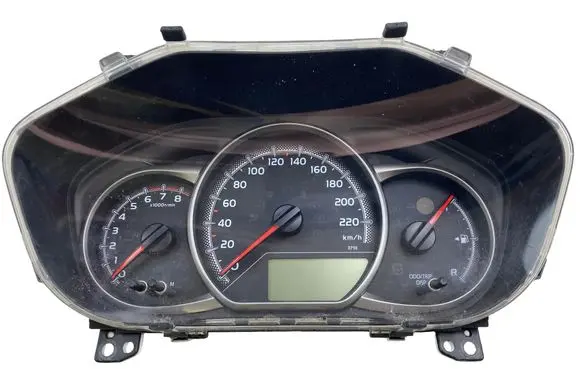 Toyota Yaris Speedometer (instrument cluster) 838000U300
