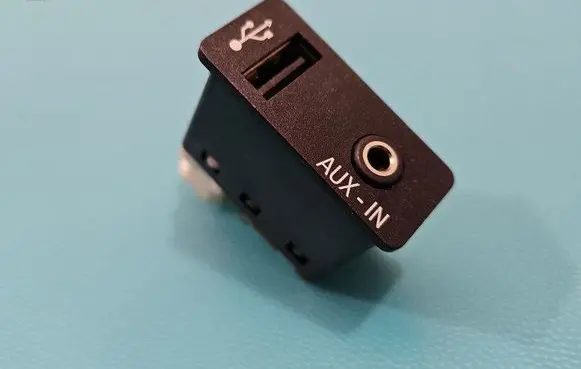 BMW X1 E84 USB socket connector 9241331 IMPRK1496436