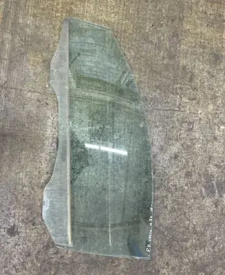 Volvo C30 Front door window/glass (coupe) 