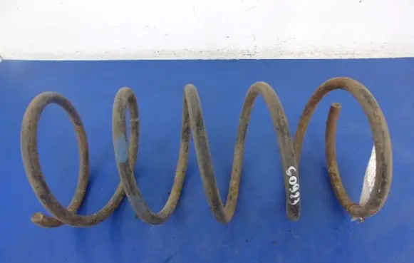 Mercedes-Benz 309 Front coil spring