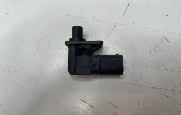BMW X5 E53 Bonnet alarm switch sensor 8352229