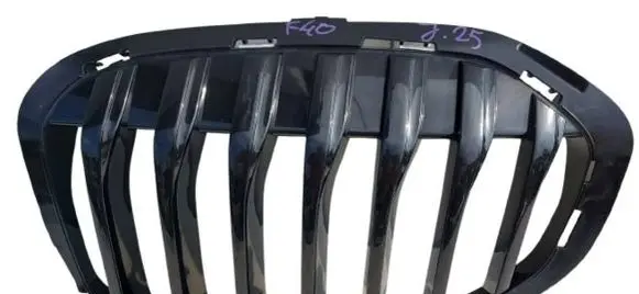 BMW 1 F40 Front grill 7450957-4car