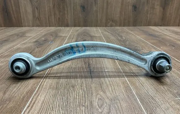 Mercedes-Benz E W213 Rear control arm A2043502106 A2053506103