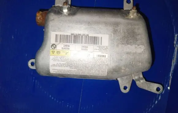 BMW 5 E60 E61 Front door airbag 601190400 E6122240405199