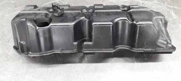Renault Megane III Rocker cam cover 8200677518