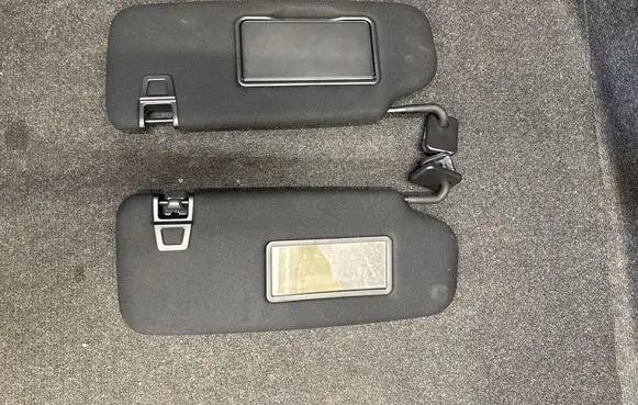 Ford Explorer VI Sun visor LB5BS04101 S04100 LB5BS04101S04100