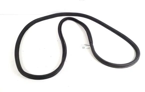 Hyundai Kona I Trunk rubber seal (body) 87321J9000