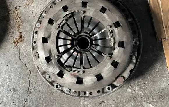 BMW X3 E83 Clutch set kit 7568006