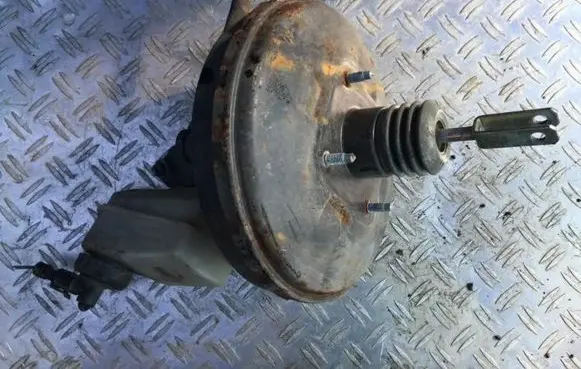 Renault Scenic I Brake booster 7700411778a