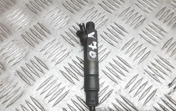 Volvo S70 V70 V70 XC Fuel injector 046130201F