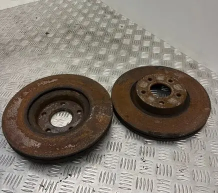 Volvo S40 Front brake disc