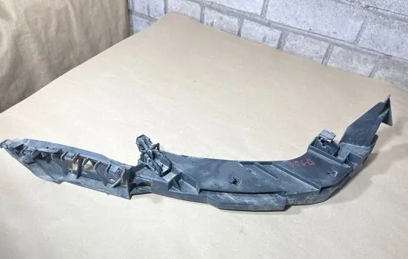Volkswagen Polo V 6R Front bumper support beam 